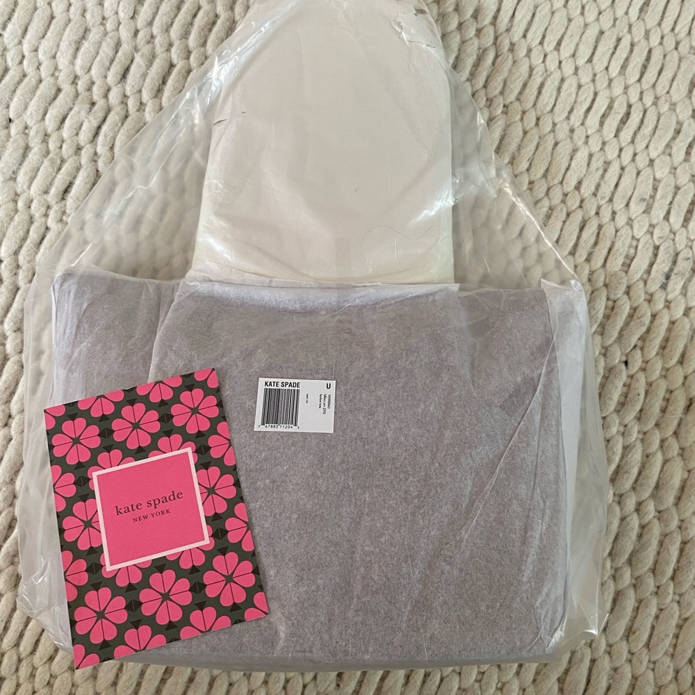 Kate Spade Harlow Tote (Blackberry Prv 593) - BRAND NEW